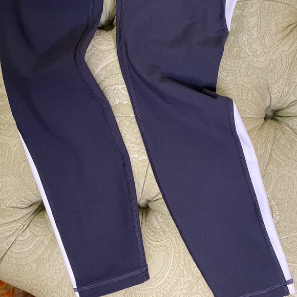 Johnny Was Calme Color Blocked Sports Bra & Leggings Set Size XS NWT Retail $206 - Picture 9 of 14